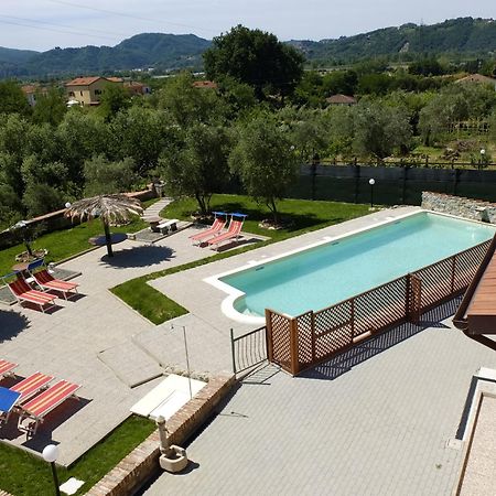 La Fonda Casa Vacanze-Appartamenti Con Piscina Санто-Стефано-ди-Магра Экстерьер фото