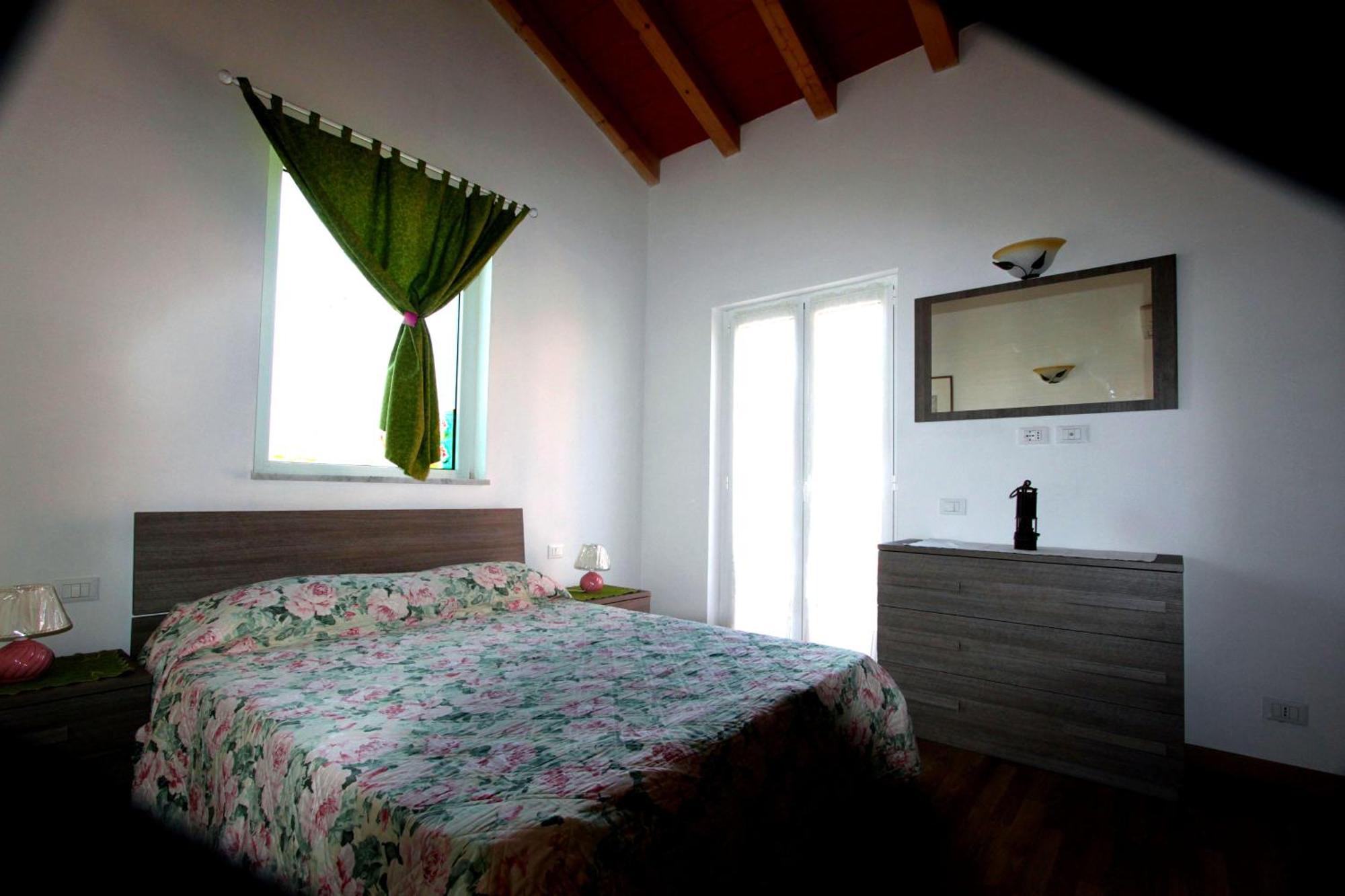 La Fonda Casa Vacanze-Appartamenti Con Piscina Санто-Стефано-ди-Магра Экстерьер фото