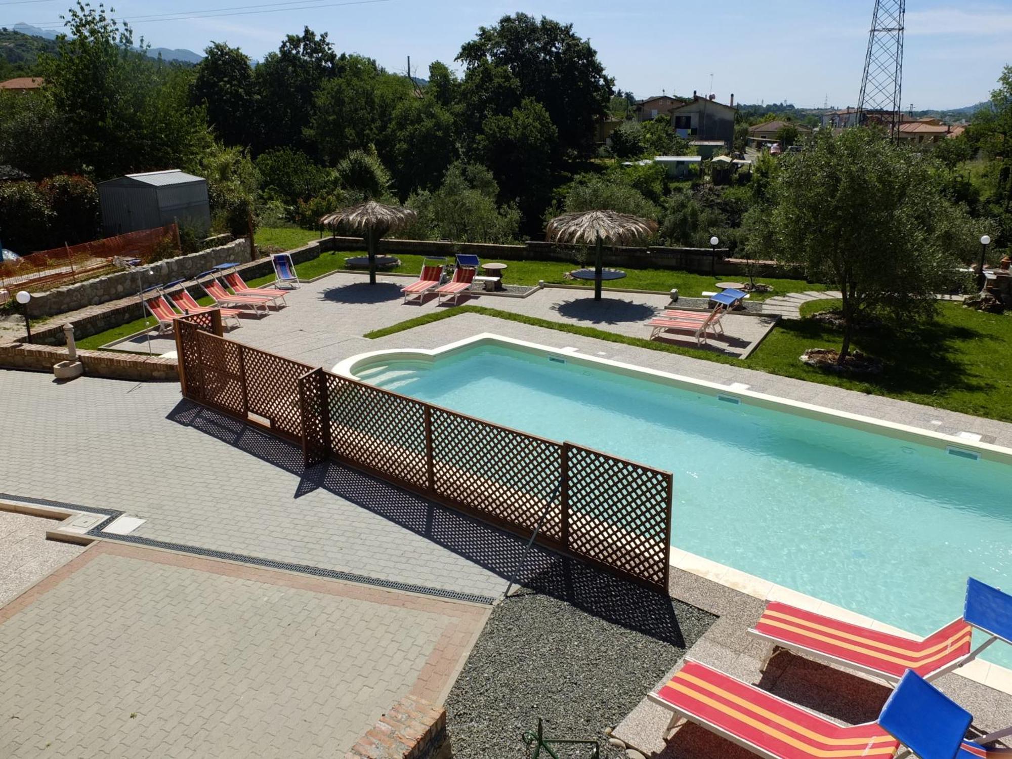 La Fonda Casa Vacanze-Appartamenti Con Piscina Санто-Стефано-ди-Магра Экстерьер фото