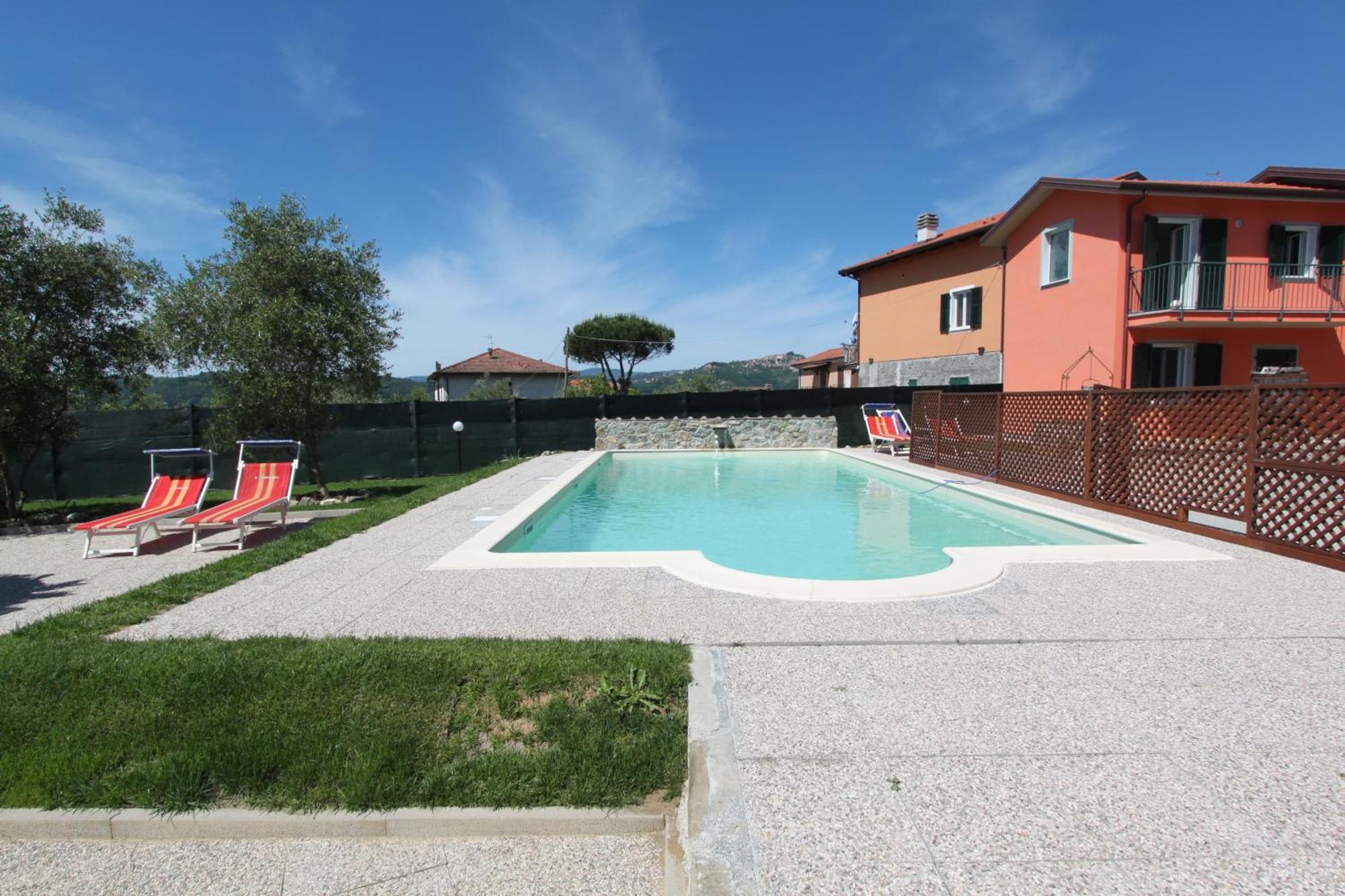 La Fonda Casa Vacanze-Appartamenti Con Piscina Санто-Стефано-ди-Магра Экстерьер фото