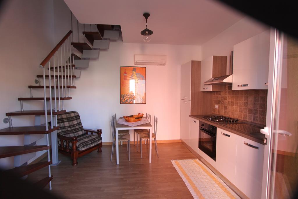 La Fonda Casa Vacanze-Appartamenti Con Piscina Санто-Стефано-ди-Магра Номер фото