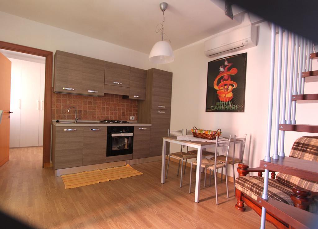 La Fonda Casa Vacanze-Appartamenti Con Piscina Санто-Стефано-ди-Магра Номер фото